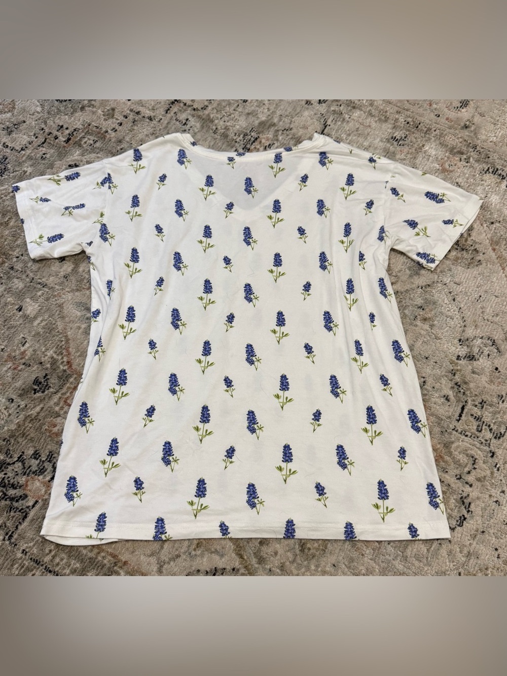 Kyte BABY Women’s V Neck Tee Bundle - Picture 3 of 7